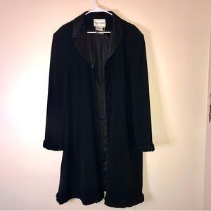 Vtg 90s Black Rose Trim Romantic Goth Black Trench Coat/Jacket